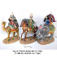 Jgo de 3 Reyes Magos 60cmH (1 caja por pieza de rey mago)